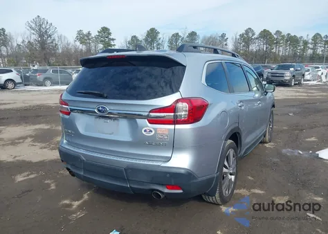 2020 Subaru Ascent Premium z USA, uszkodzony, nr VIN 4S4WMAHD1L3421462